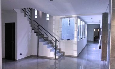 Semipiso en alquiler en Caseros