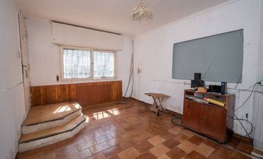 Casa interna con cochera en Guadalupe