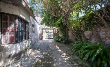 Casa interna con cochera en Guadalupe