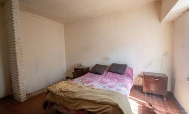 Casa interna con cochera en Guadalupe