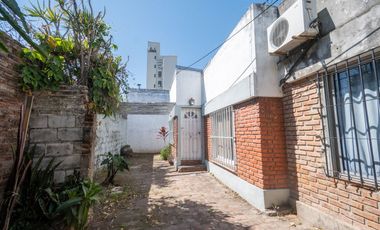 Casa interna con cochera en Guadalupe
