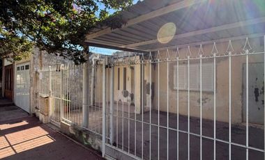 Casa en venta c/ cochera en Rafaela