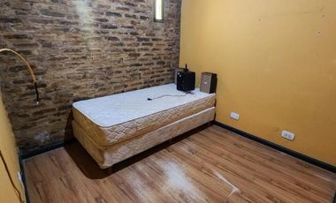 Departamento Tipo Casa en alquiler en Caseros