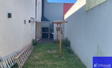 PH en venta c/ cochera en San Bernardo