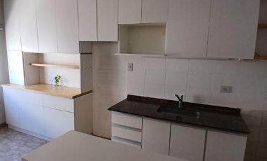Departamento en alquiler en Isidro Casanova
