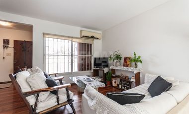 VENTA DÚPLEX 4 AMB CON PATIO Y COCHERA EN FLORIDA