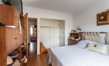 VENTA DÚPLEX 4 AMB CON PATIO Y COCHERA EN FLORIDA