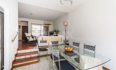 VENTA DÚPLEX 4 AMB CON PATIO Y COCHERA EN FLORIDA