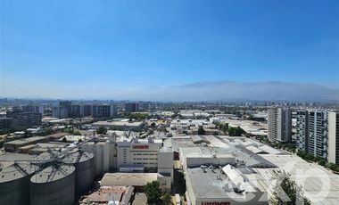 Departamento en Arriendo en A pasos del metro Rodrigo de Araya