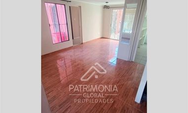 Casa en Arriendo en Los Caiquenes 2175