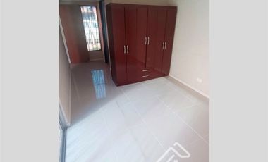 Casa en Arriendo en Los Caiquenes 2175