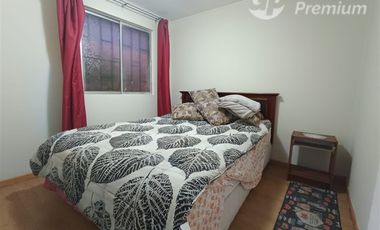 Casa en Venta en Casa de OPORTUNIDAD, ampliada en barrio universitario a pasos de Raúl Bitran, y dos cuadras del Jumbo. en el Milagro.