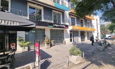 Local Comercial en Venta en Irarrazaval con Brown Sur