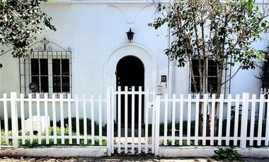 Casa en Arriendo en Vaticano /Tobalaba