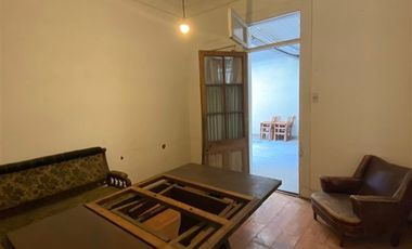 Casa en Arriendo en metro Universidad de Chile/San isidro