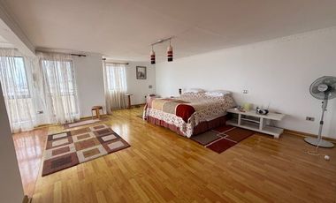 Casa en Venta en Casa de 3 pisos, Sector Sur