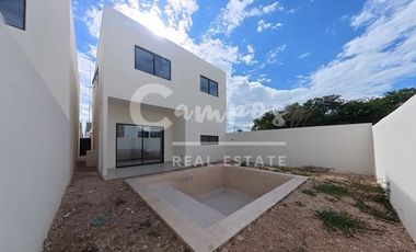 Casa de dos piso y 3 recamaras en privada residencial en Conkal  Entrega febrero 2026