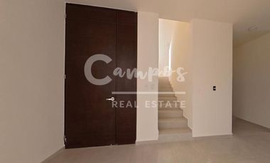 Casa de dos piso y 3 recamaras en privada residencial en Conkal  Entrega febrero 2026
