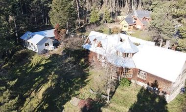 VENTA TERRENO CON 2 CASAS EN COYHAIQUE