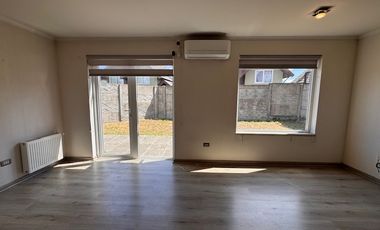 Arriendo casa de 3 dormitorios en la ciudad de Temuco Barrio Inglés botrolhue