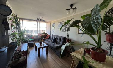 Departamento en venta c/ estacionamiento en San Francisco de Limache