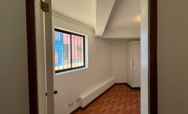 CASA PRIMER PISO 3D 1B EN CERRO MONJAS VALPARAÍSO