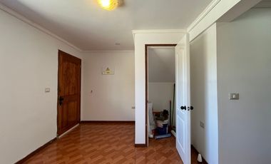 CASA PRIMER PISO 3D 1B EN CERRO MONJAS VALPARAÍSO