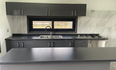 Casa en Venta en country 1 Villarica