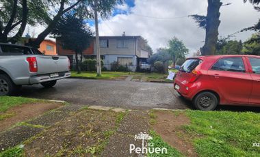 CASA EXCELENTE UBICACIÓN A METROS HOSPITAL