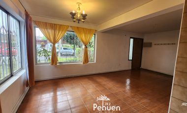 CASA EXCELENTE UBICACIÓN A METROS HOSPITAL