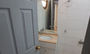 SE ARRIENDA AMPLIA CASA OFICINA O HABITACIONAL