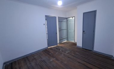 SE ARRIENDA AMPLIA CASA OFICINA O HABITACIONAL