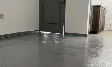 SE ARRIENDA AMPLIA CASA OFICINA O HABITACIONAL