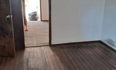 SE ARRIENDA AMPLIA CASA OFICINA O HABITACIONAL