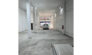 VENTA LOCAL COMERCIAL EN EL PLAN DE VALPARASO