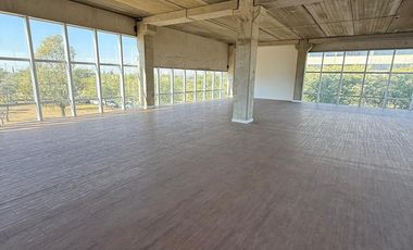 PEA PLAZA CENTRAL OFICCE OFICINA EN ALQUILER