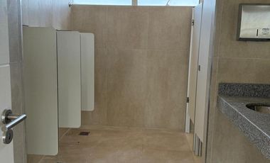 PEA PLAZA CENTRAL OFICCE OFICINA EN ALQUILER