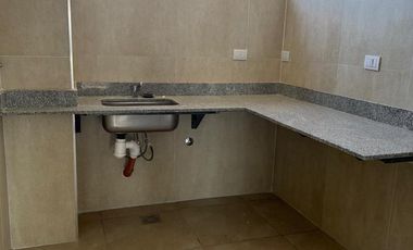 PEA PLAZA CENTRAL OFICCE OFICINA EN ALQUILER