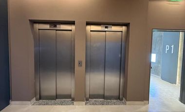 PEA PLAZA CENTRAL OFICCE OFICINA EN ALQUILER