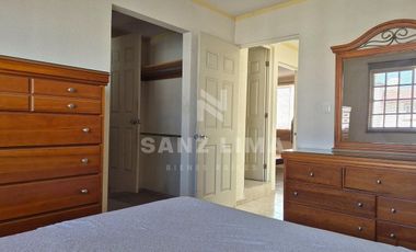 Gran Clase: Casa amueblada de 3 recamaras en fraccionamiento privado.