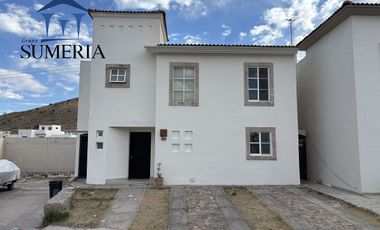 Casa amueblada en renta al norte en Santa Clara