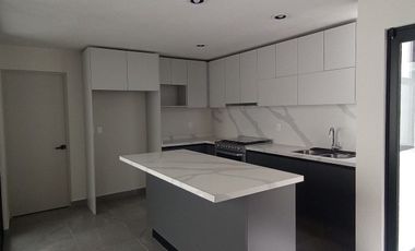 CASA EN RENTA EN ZIBATA QUERETARO