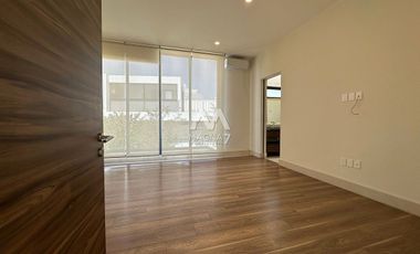 RENTA CASA EN SOLARES VALEIRA HABITAT