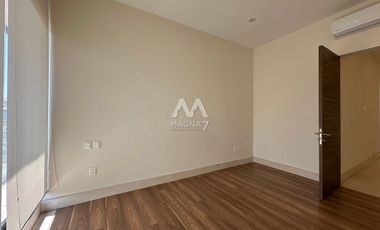 RENTA CASA EN SOLARES VALEIRA HABITAT