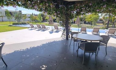 RENTA CASA EN SOLARES VALEIRA HABITAT