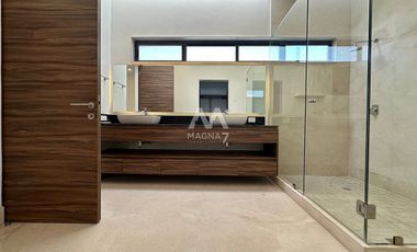 RENTA CASA EN SOLARES VALEIRA HABITAT