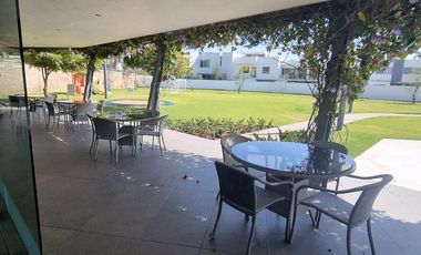 RENTA CASA EN SOLARES VALEIRA HABITAT