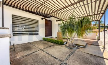 Casa amueblada en Renta en Cumbres del Lago Juriquilla