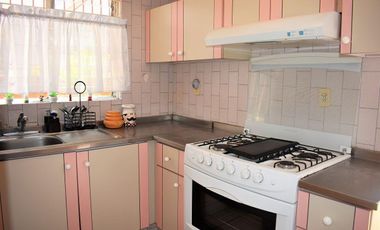 CASA EN RENTA CON USO DE SUELO PARA OFICINAS