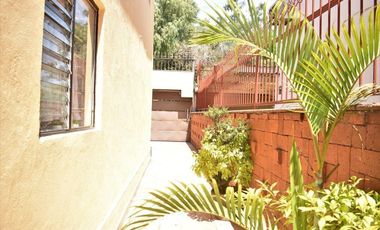 CASA EN RENTA CON USO DE SUELO PARA OFICINAS